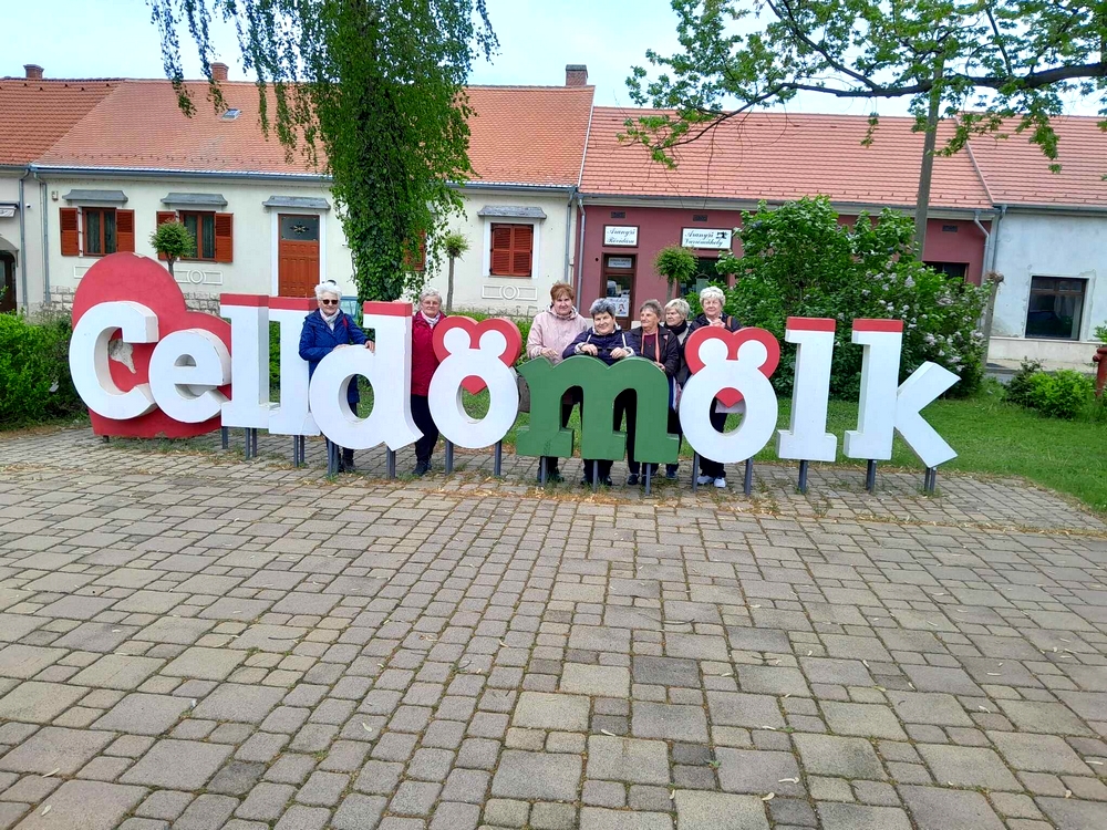 celldomolk kirandulas szigvari csop 2025