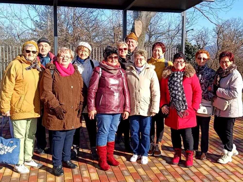 kirandulas pecsicsop misina