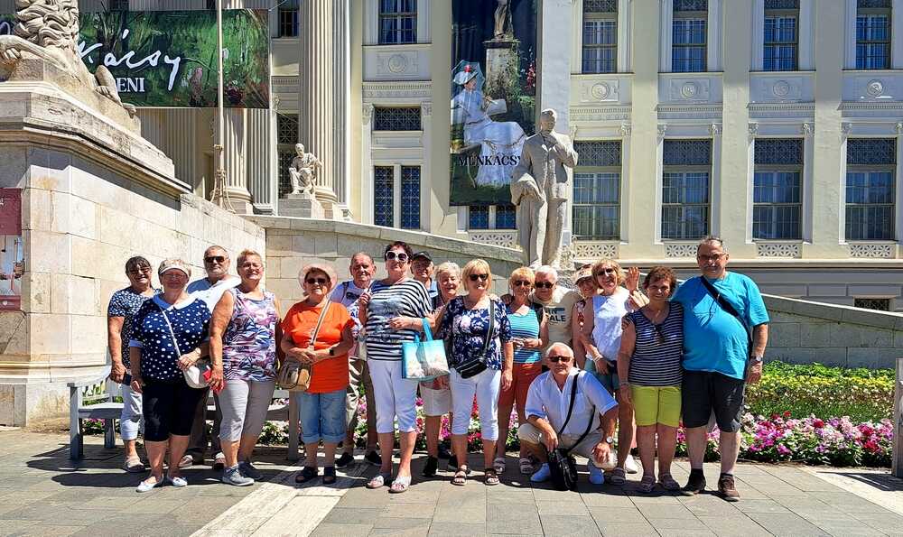 kirandulas szegedre mohacsi csoport