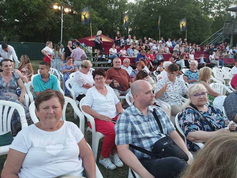 sarkanysziv eloadas orfu pecs csop 2025