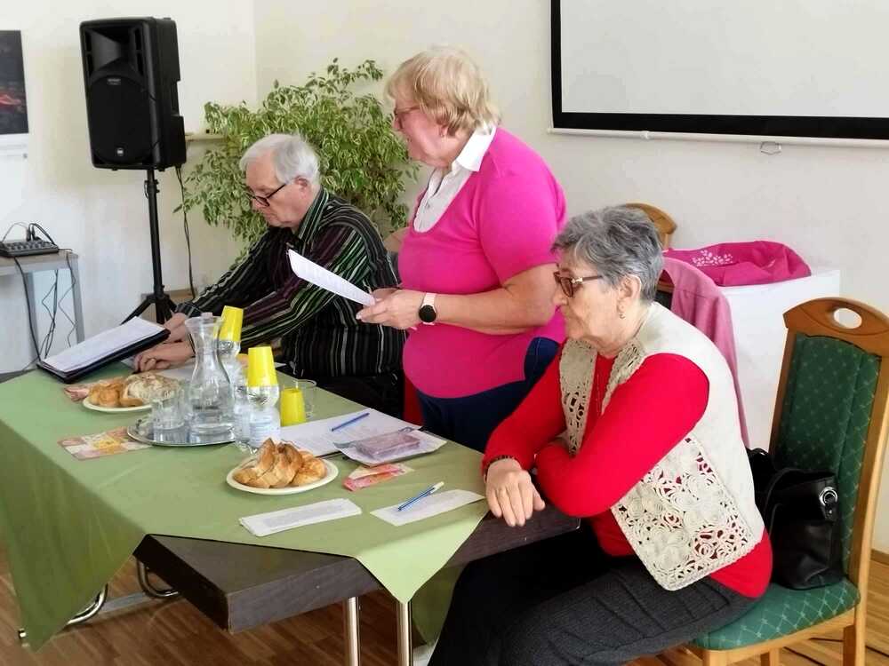 szaszvar csoport marcius