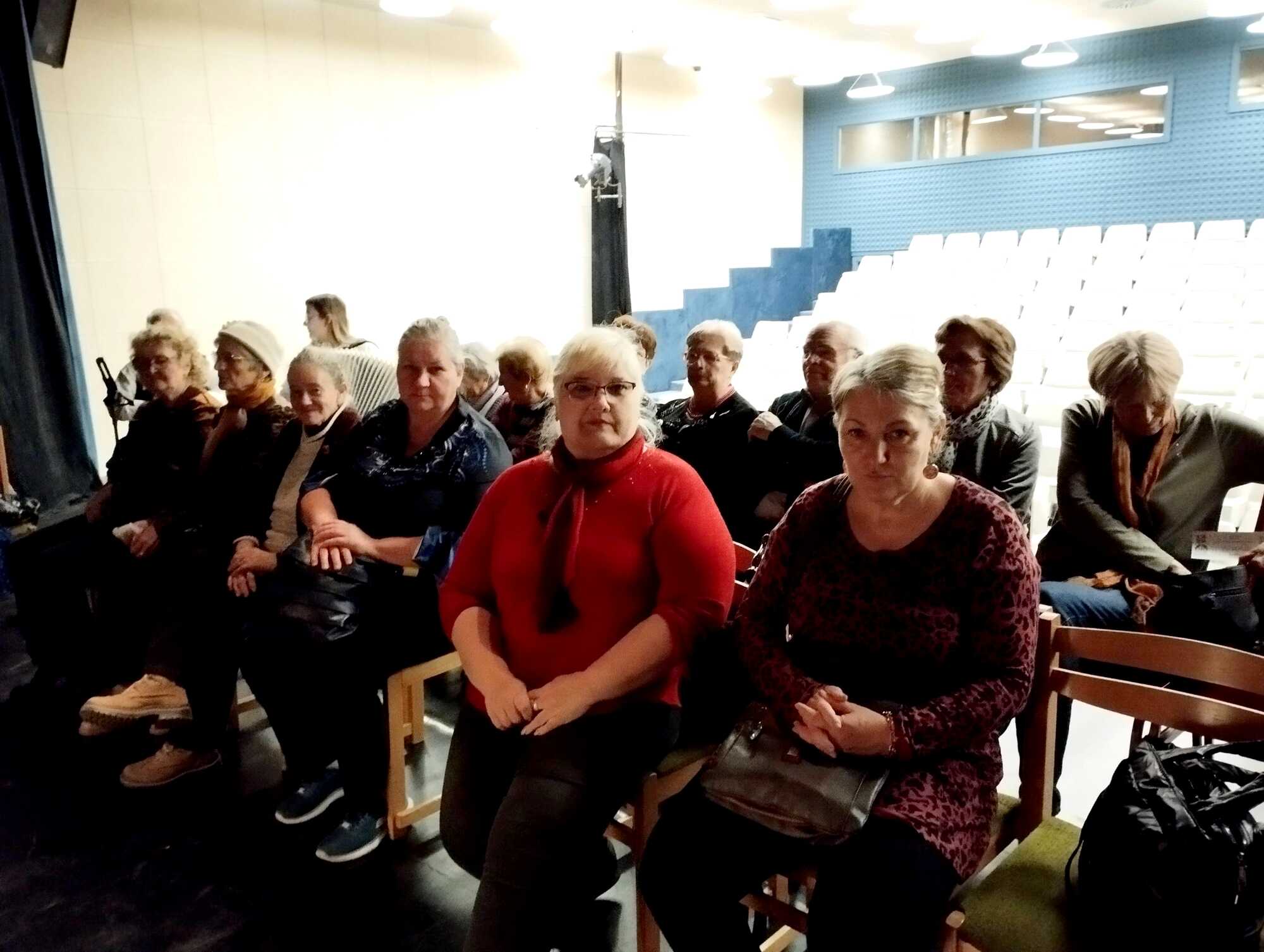 szinhazi eloadas pecscsop 2026