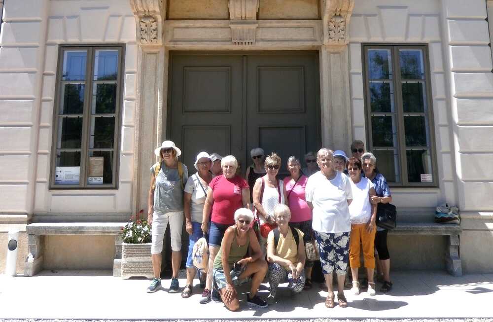 varpalota kirandulas szigcsop 2025